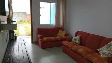 New house 200 meters from the beach