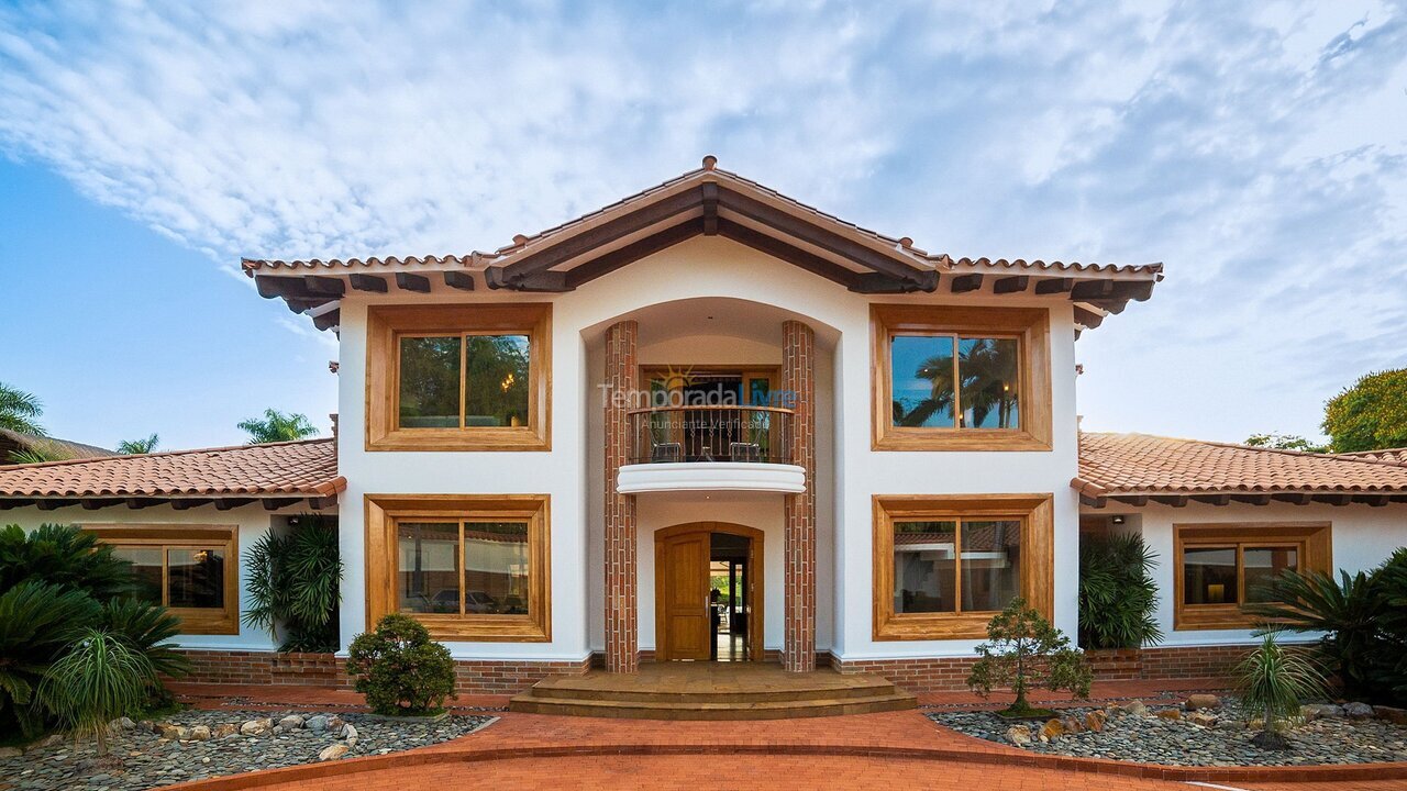 Casa para aluguel de temporada em Pereira (Cerritos)