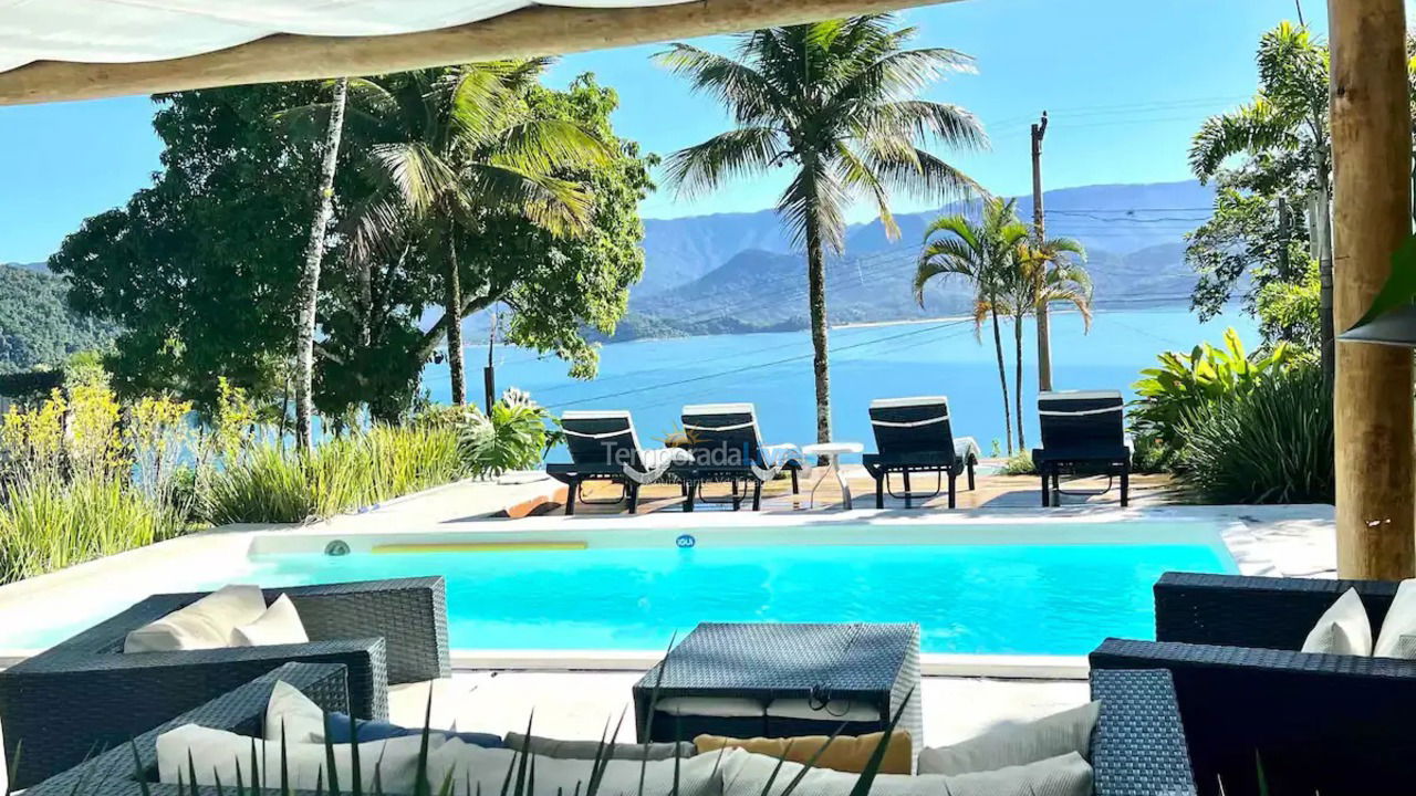 Casa para alquiler de vacaciones em Ubatuba (Ponta Grossa)