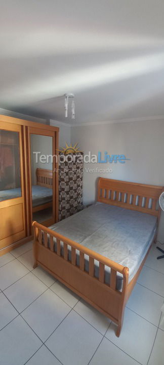 Apartamento para aluguel de temporada em Praia Grande (Aviação)