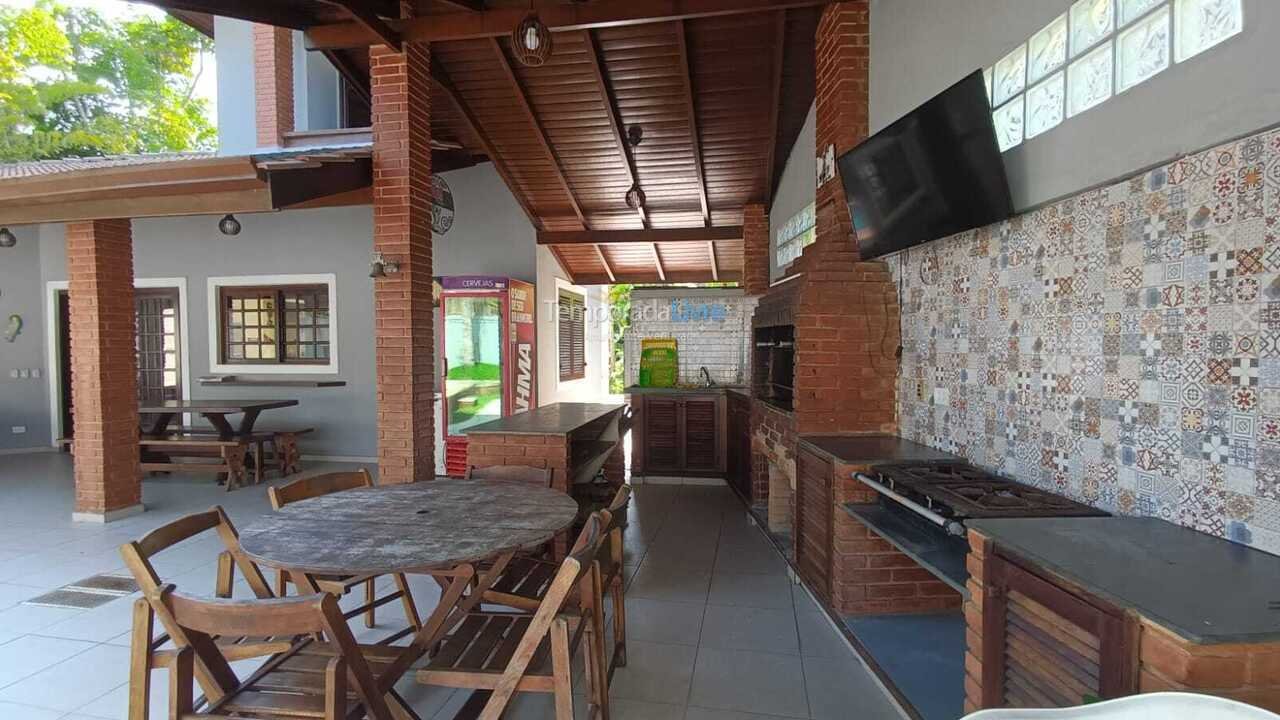 House for vacation rental in São Sebastião (Praia da Baleia)