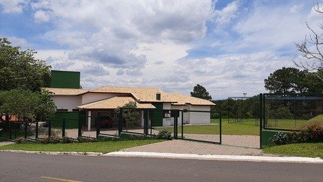 Chácara / sítio para alugar em Mairinque - Condomínio Porta do Sol