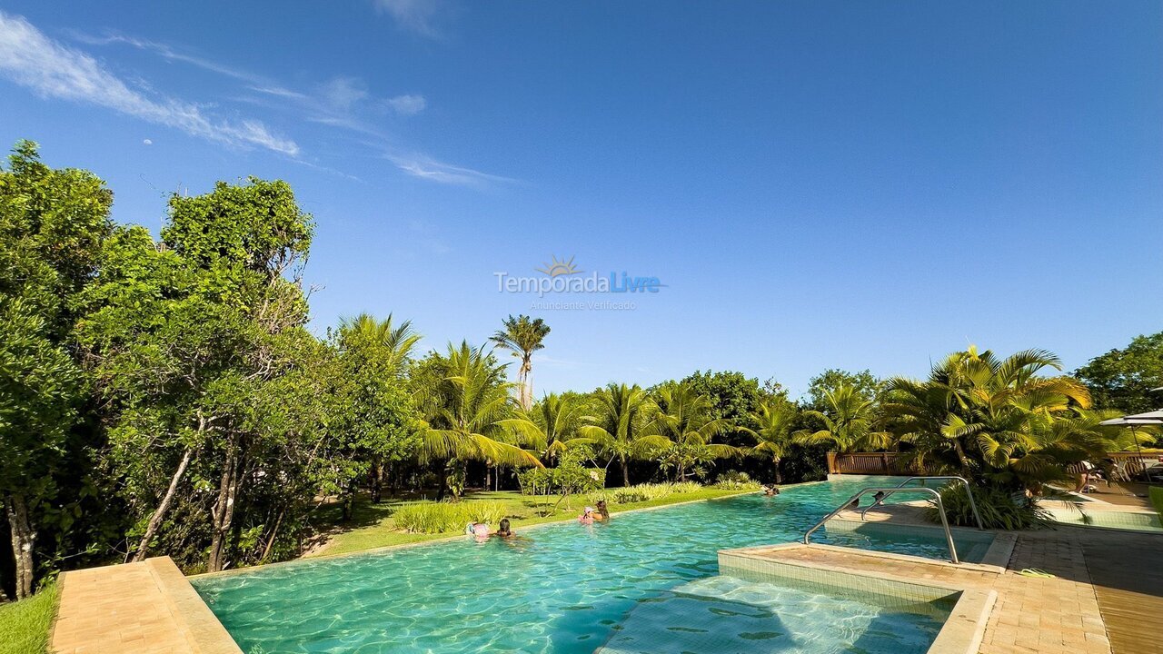 Apartamento para aluguel de temporada em Mata de São João (Praia do Forte)