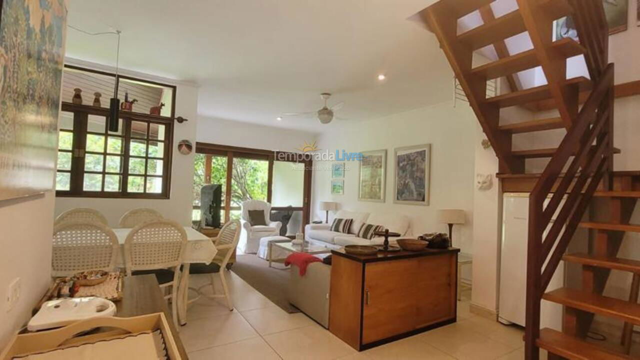 House for vacation rental in São Sebastião (Praia da Baleia)