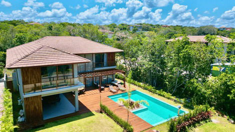 Casa Alto Padrão 7 Suítes em Praia do Forte no Condomínio Praia Bella