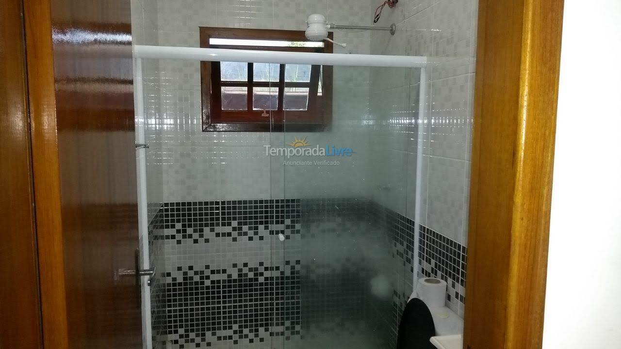 House for vacation rental in Caraguatatuba (Praia de Massaguaçu)