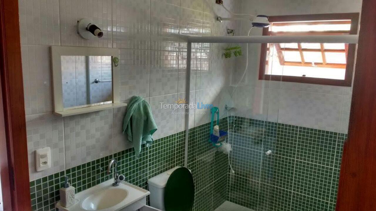 Casa para alquiler de vacaciones em Caraguatatuba (Praia de Massaguaçu)