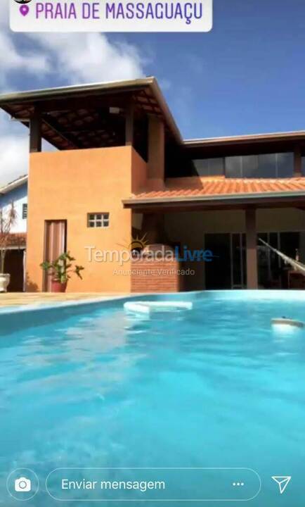 House for vacation rental in Caraguatatuba (Praia de Massaguaçu)