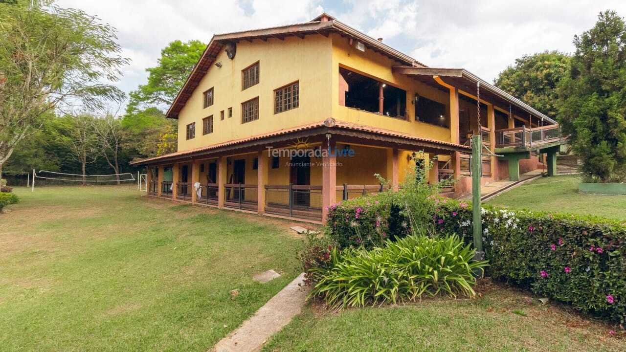 Granja para alquiler de vacaciones em Atibaia (Ribeirão dos Porcos)