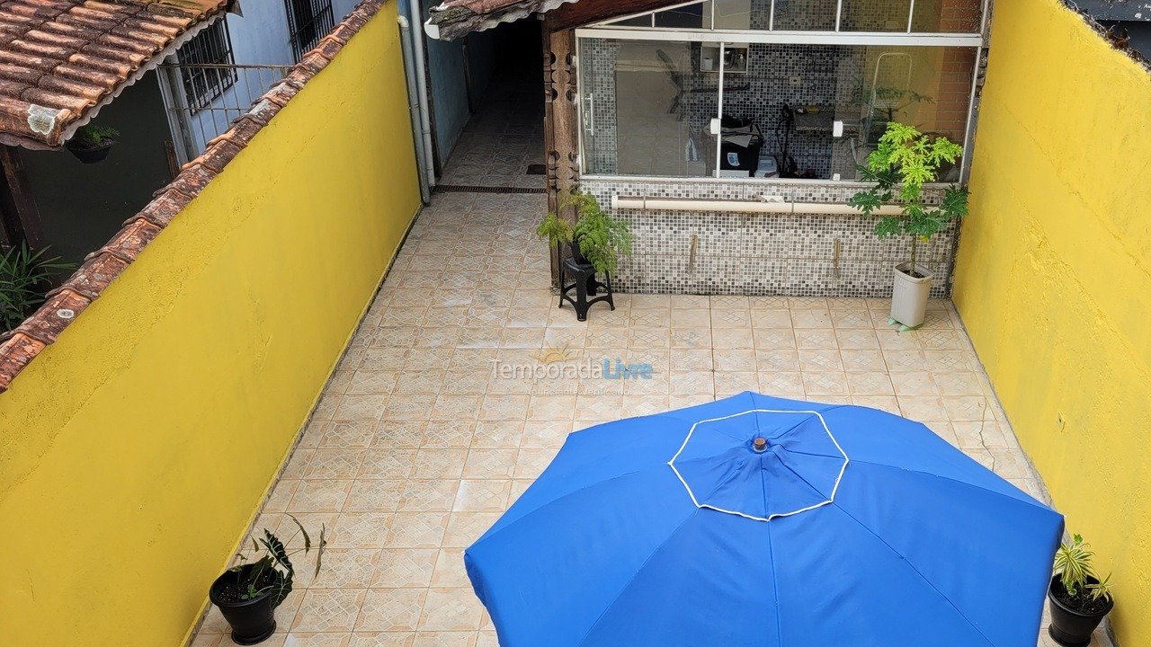 Casa para aluguel de temporada em Praia Grande (Vila Mirim)