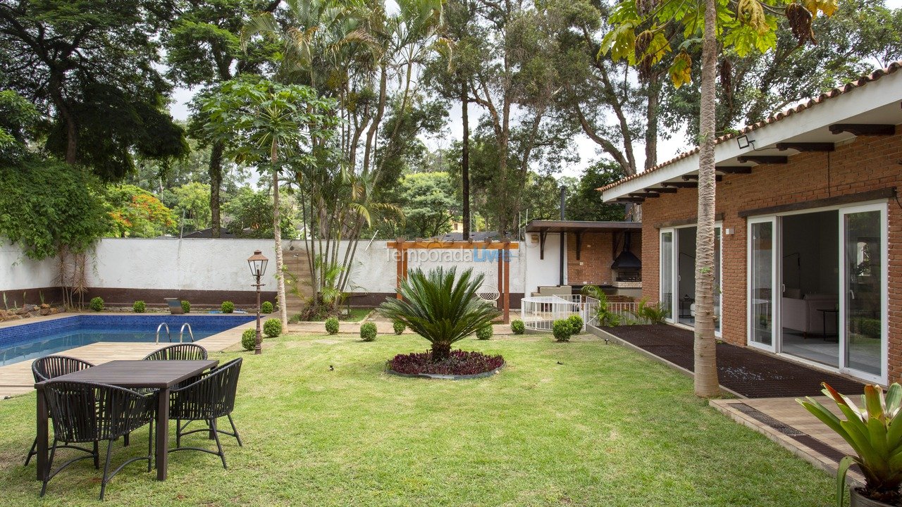 Casa para alquiler de vacaciones em São Paulo (Morumbi)