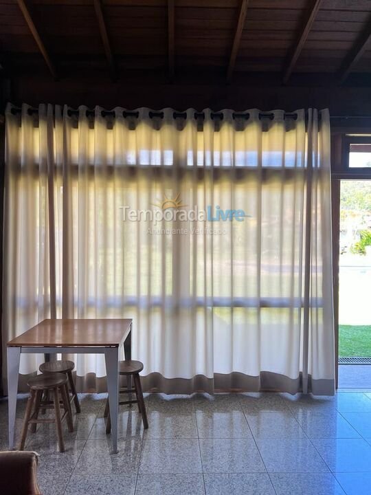 Casa para aluguel de temporada em São Lourenço da Serra (Sitio)
