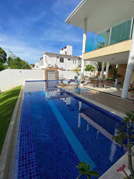 Casa para aluguel de temporada em Camaçari (Praia de Guarajuba)