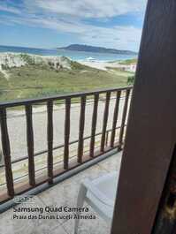 APARTMENT IN FRONT OF THE BEACH OF THE FORTE BUNNEL OF THE DUNES CABO FRIO