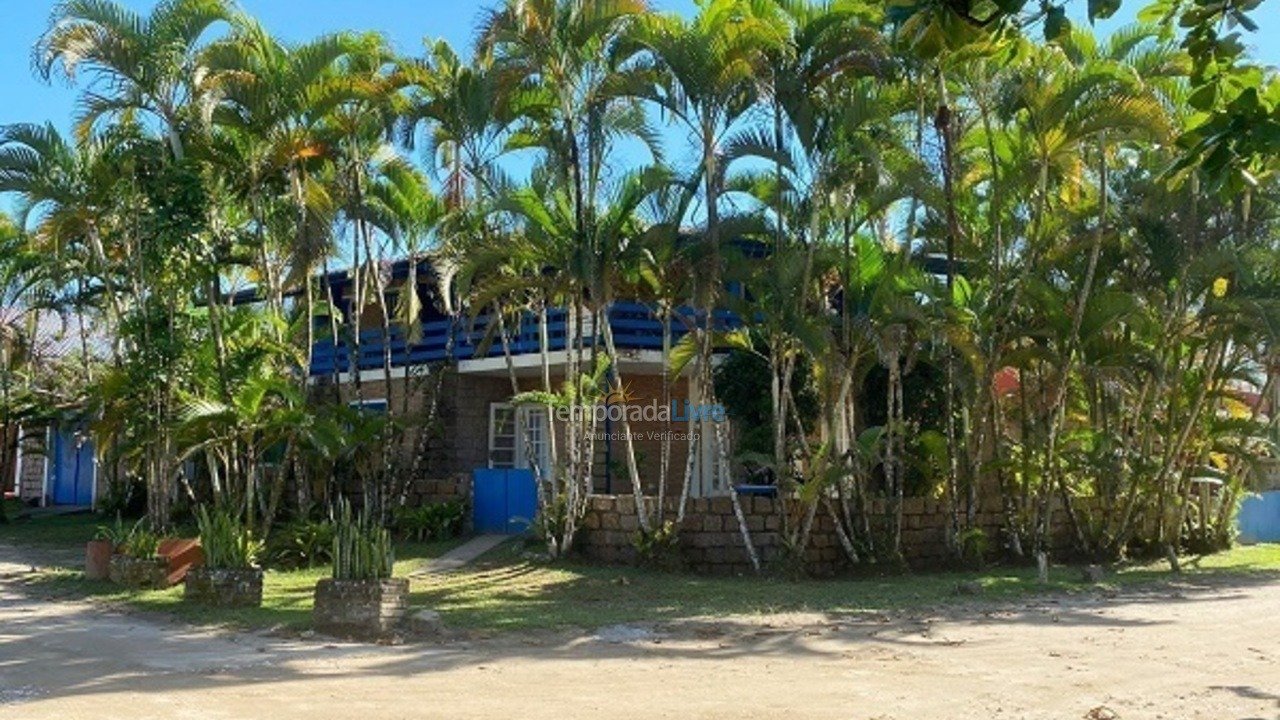 Casa para alquiler de vacaciones em Ubatuba (Praia do Sape)