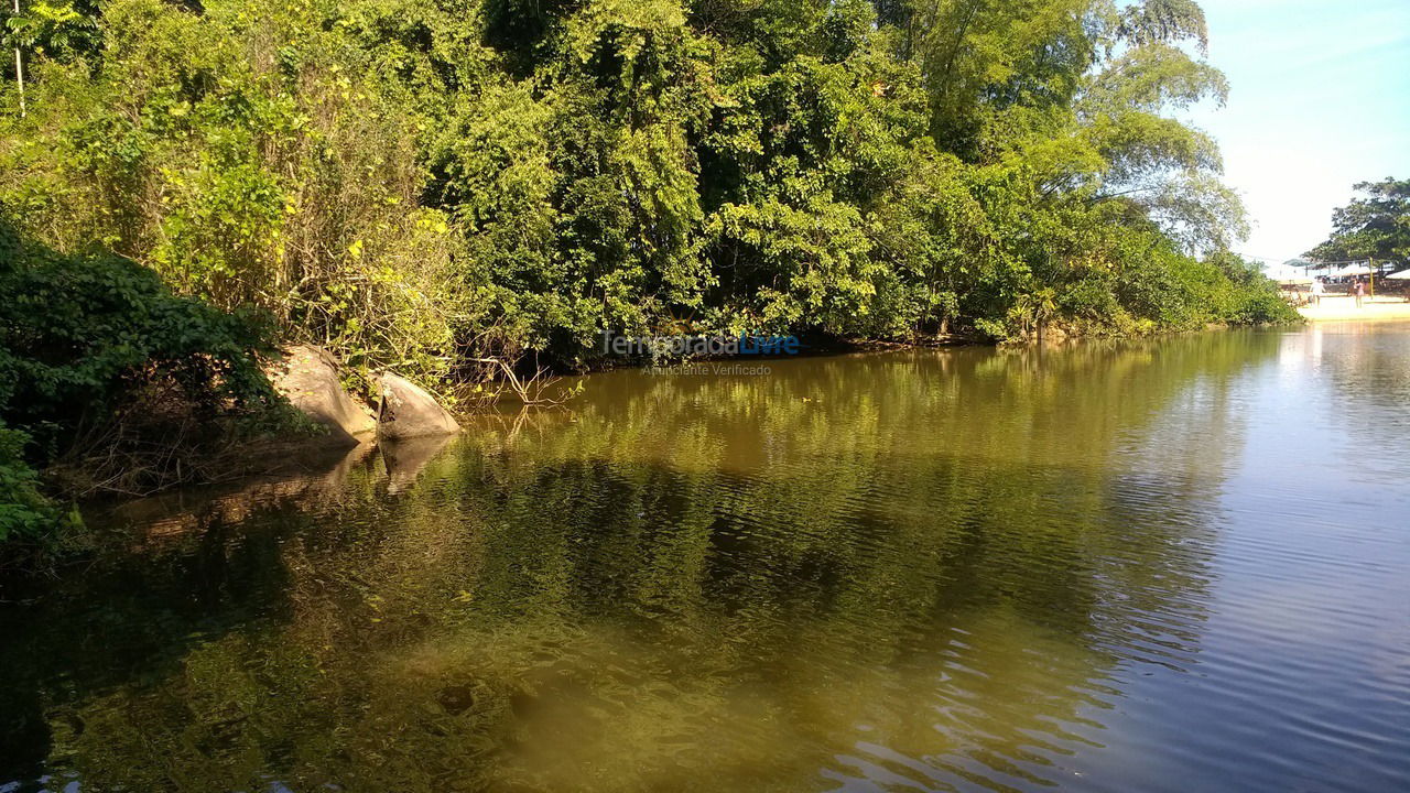 Casa para alquiler de vacaciones em Ubatuba (Praia Prumirim)