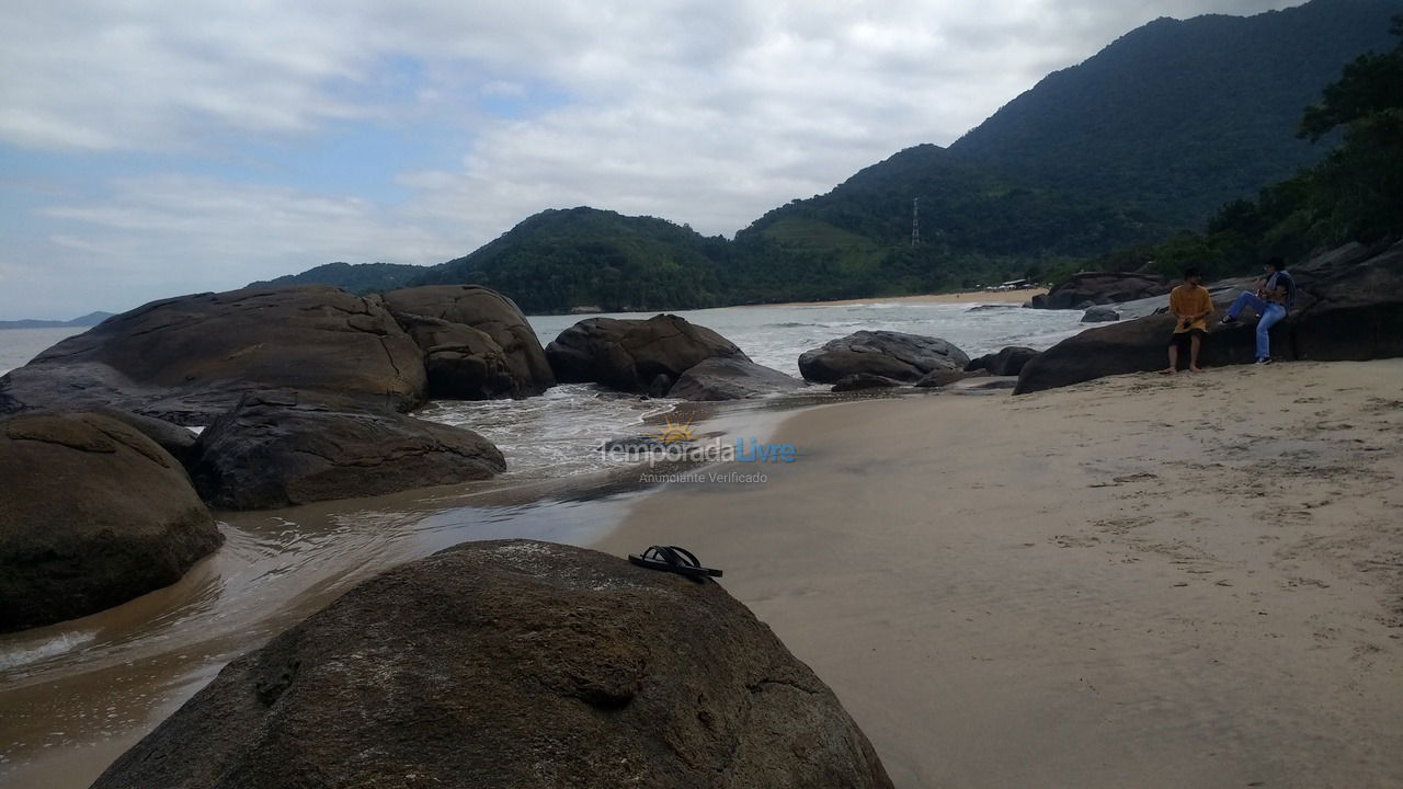 Casa para alquiler de vacaciones em Ubatuba (Praia Prumirim)