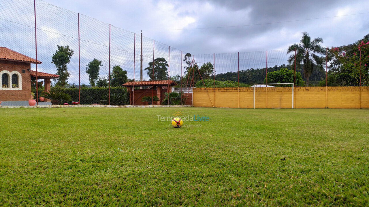 Granja para alquiler de vacaciones em Ibiúna (Votorantim)