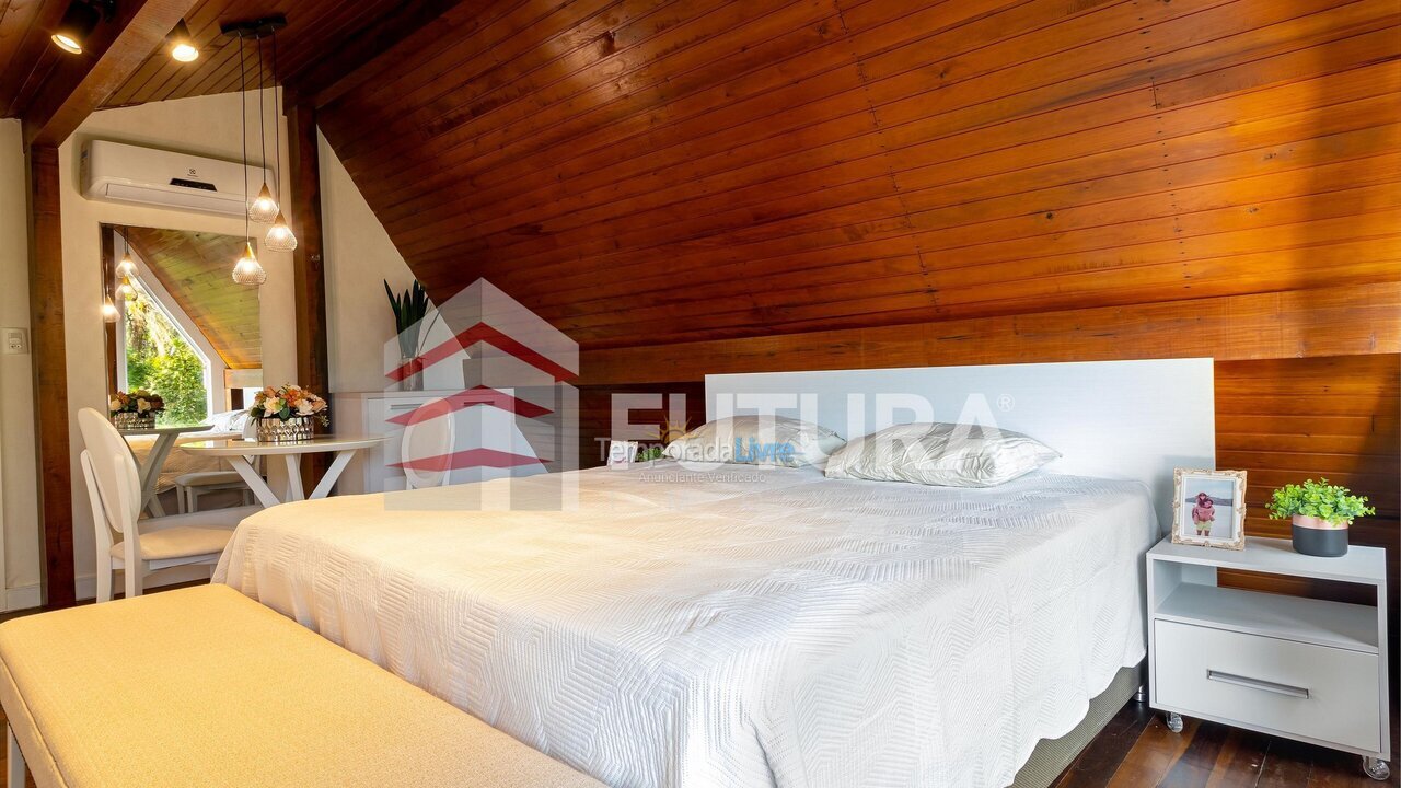 House for vacation rental in Bombinhas (Lagoinha)