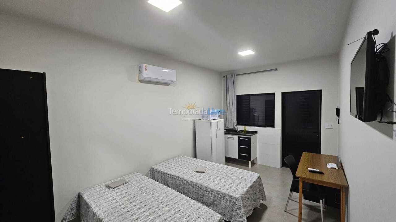 Apartment for vacation rental in Ribeirão Preto (Jardim Califórnia)