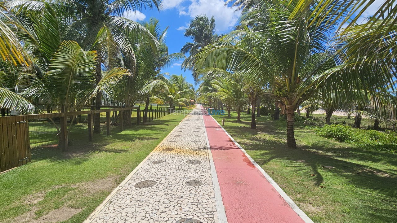 Casa para aluguel de temporada em Camaçari (Praia de Guarajuba)