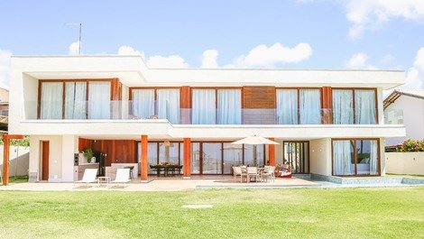 Guarajuba - House with 7 suites Pé na Areia
