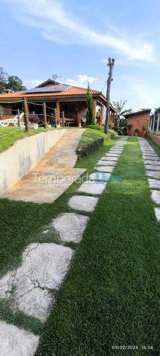 Granja para alquiler de vacaciones em Mairinque (Sinindu)