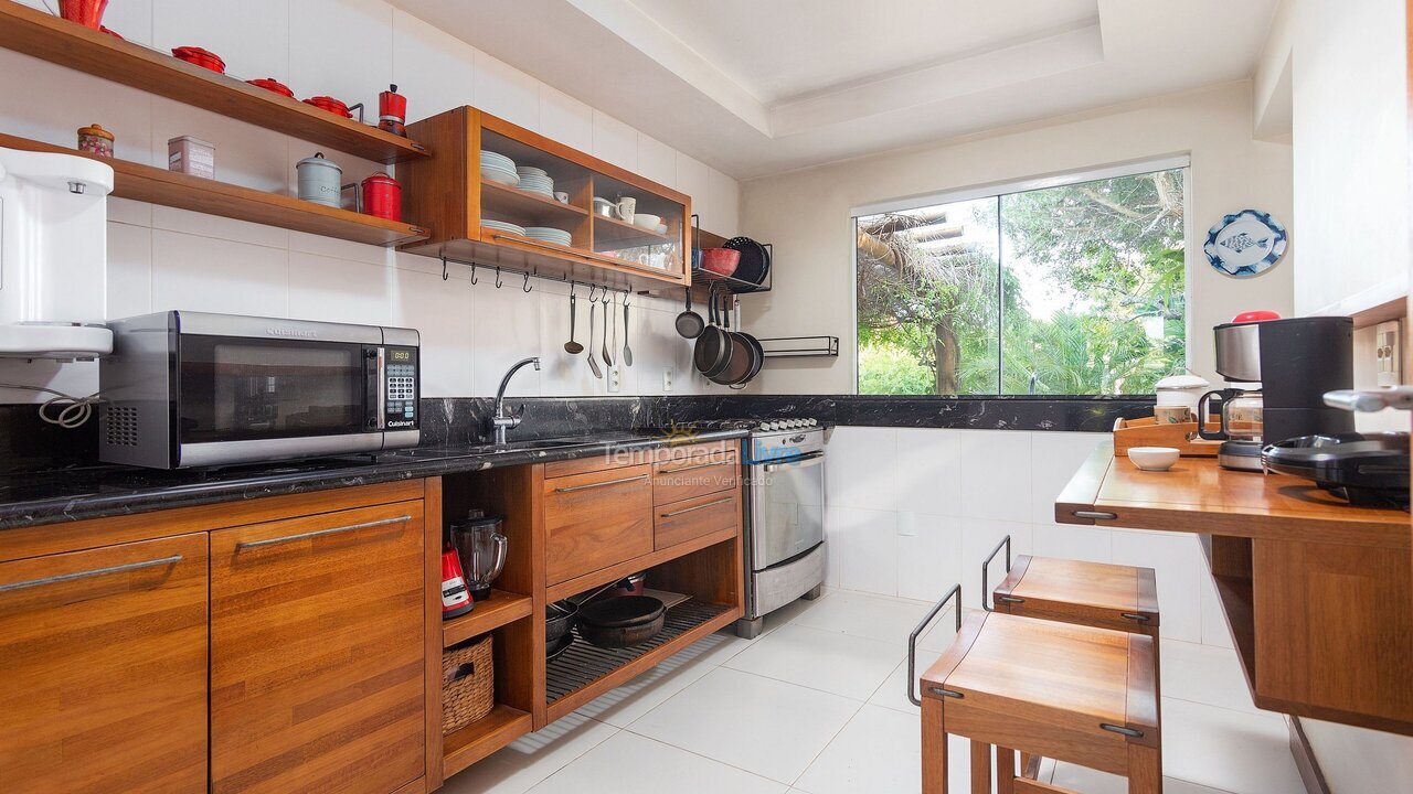 Casa para aluguel de temporada em Armação dos Búzios (Praia de Manguinhos)