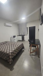 Executive kitnets, suite, furnished and equipped, prime location