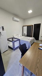 Executive kitnets, suite, furnished and equipped, prime location