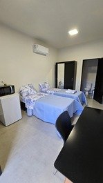 Executive kitnets, suite, furnished and equipped, prime location