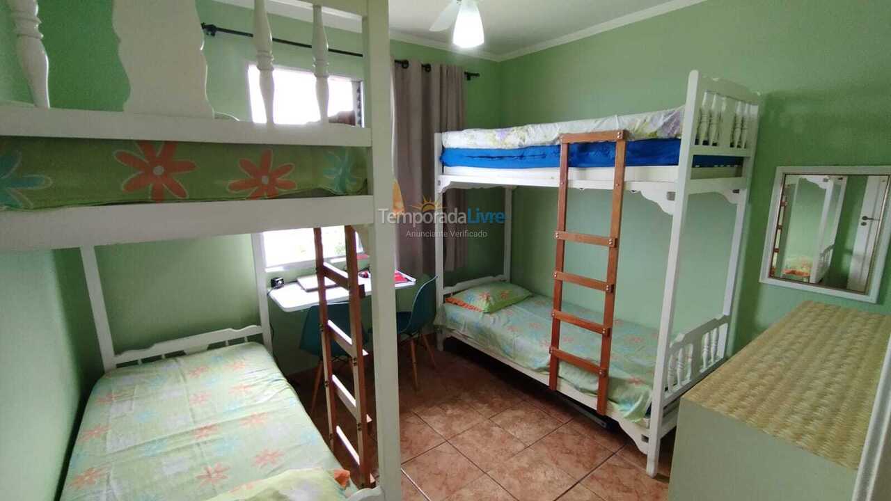 Apartamento para aluguel de temporada em Praia Grande (Ocian)