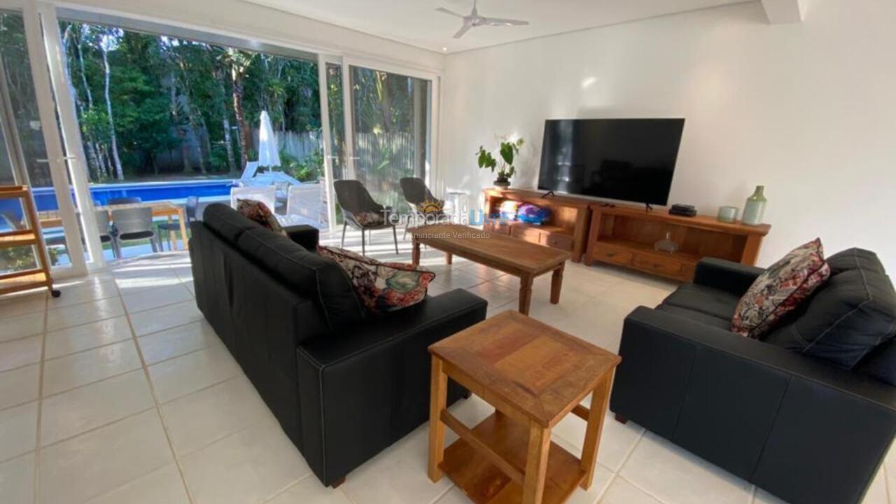 House for vacation rental in São Sebastião (Praia da Baleia)