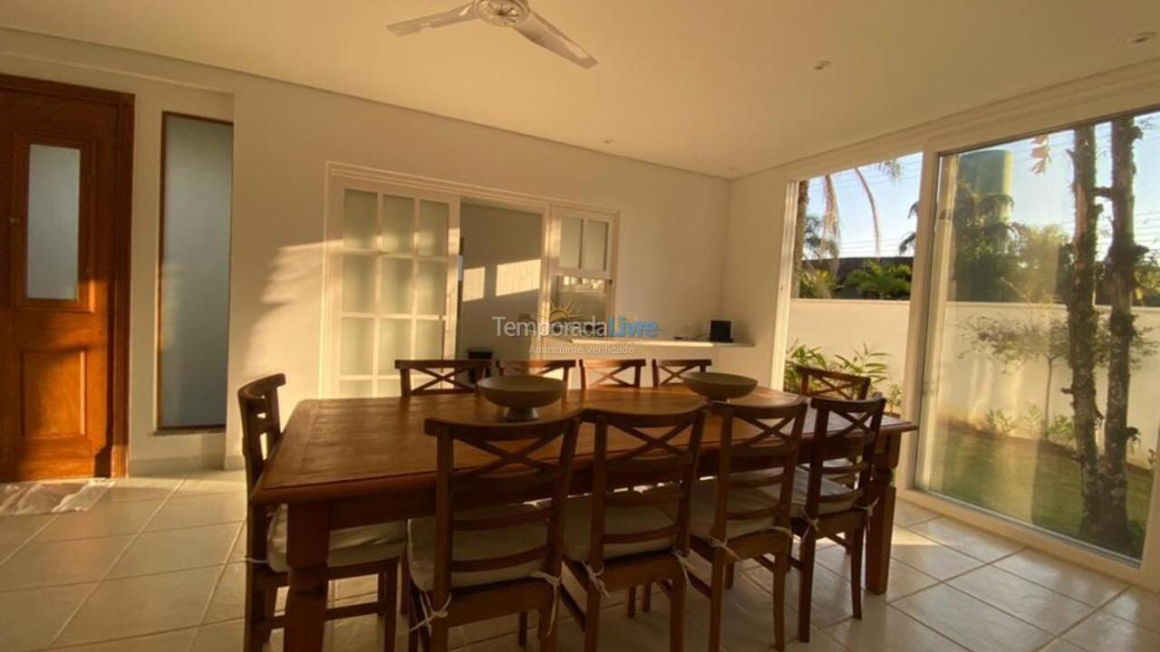 House for vacation rental in São Sebastião (Praia da Baleia)