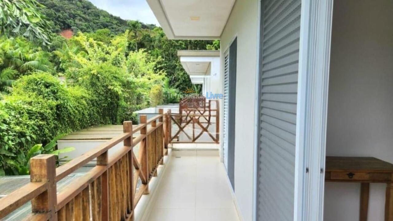 Casa para alquiler de vacaciones em São Sebastião (Juquehy)