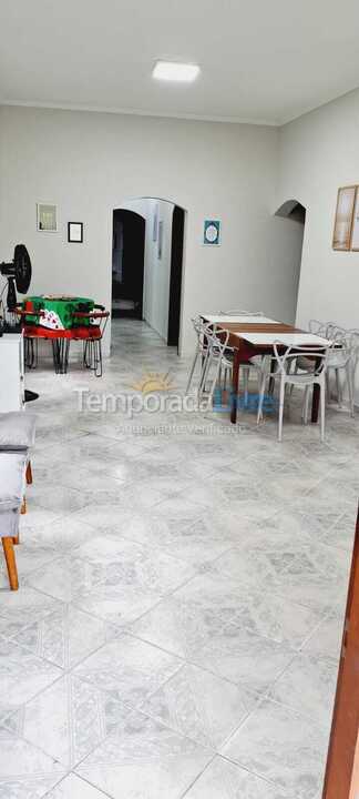 House for vacation rental in Caraguatatuba (Centro)