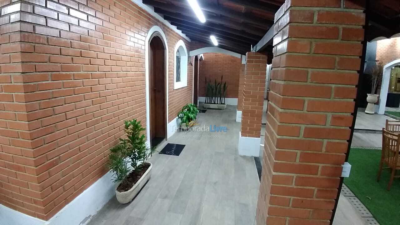 Casa para aluguel de temporada em Indaiatuba (Colinas do Mosteiro de Itaici)