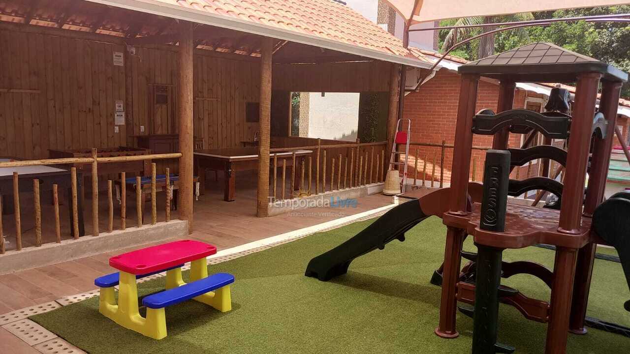 Casa para alquiler de vacaciones em Indaiatuba (Colinas do Mosteiro de Itaici)