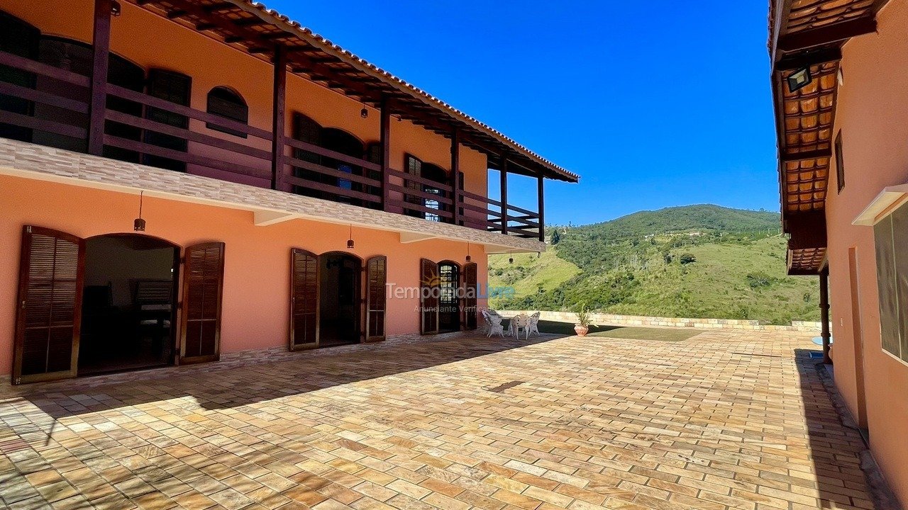 Ranch for vacation rental in Serra Negra (Três Barras)