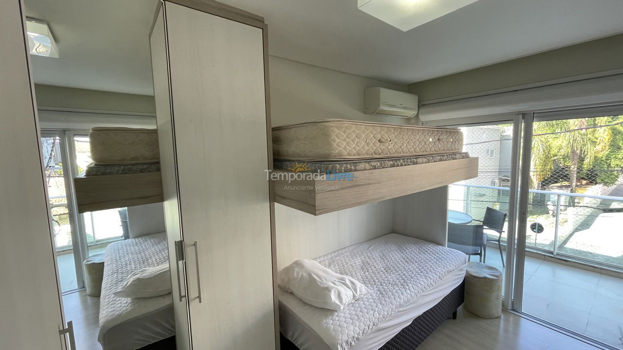 Apartamento para aluguel de temporada em Bombinhas (Praia de Bombinhas)