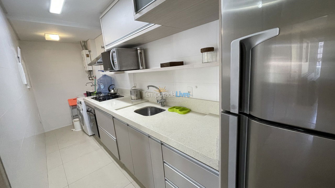 Apartamento para aluguel de temporada em Bombinhas (Praia de Bombinhas)