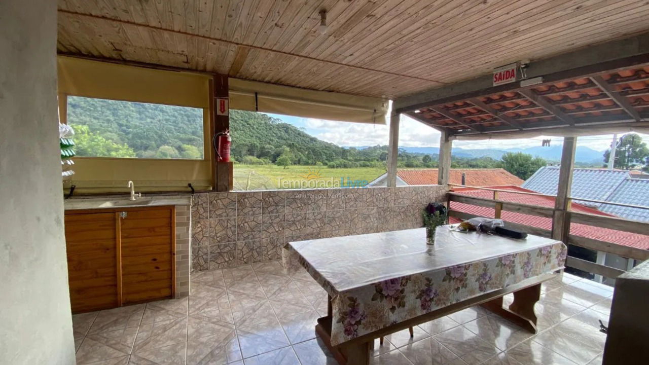 Casa para aluguel de temporada em Urubici (Bairro Traçado)