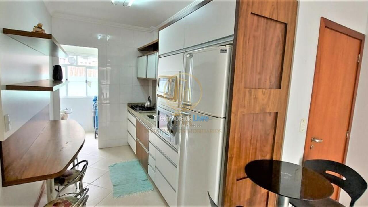 Apartamento para alquiler de vacaciones em Bombinhas (Praia de Bombas)