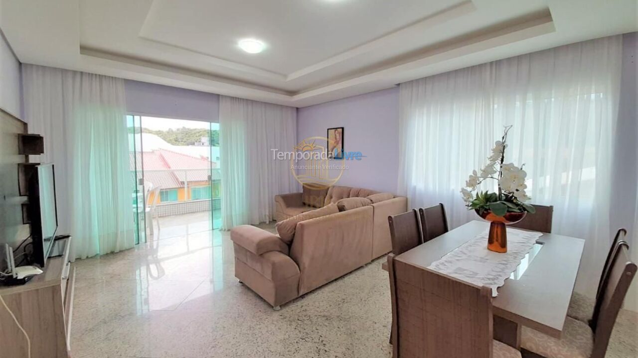 Apartment for vacation rental in Bombinhas (Ilhas)