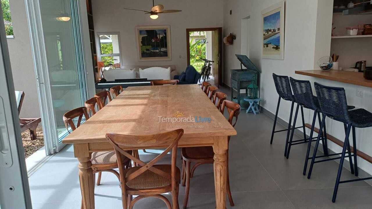 House for vacation rental in São Sebastião (Praia da Baleia)