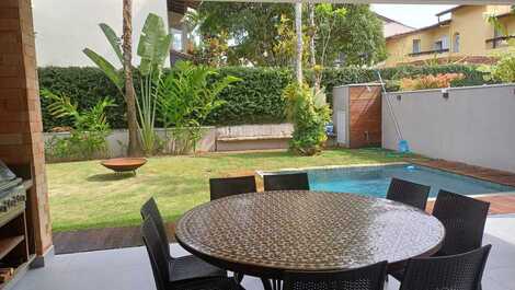 Rental house on Whale Beach