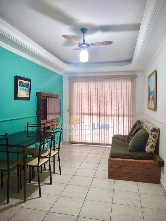 Apartamento para aluguel de temporada em Praia Grande (Guilhermina)