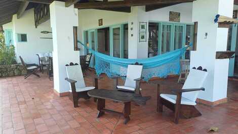 House available for New Year's Eve on Baleia beach