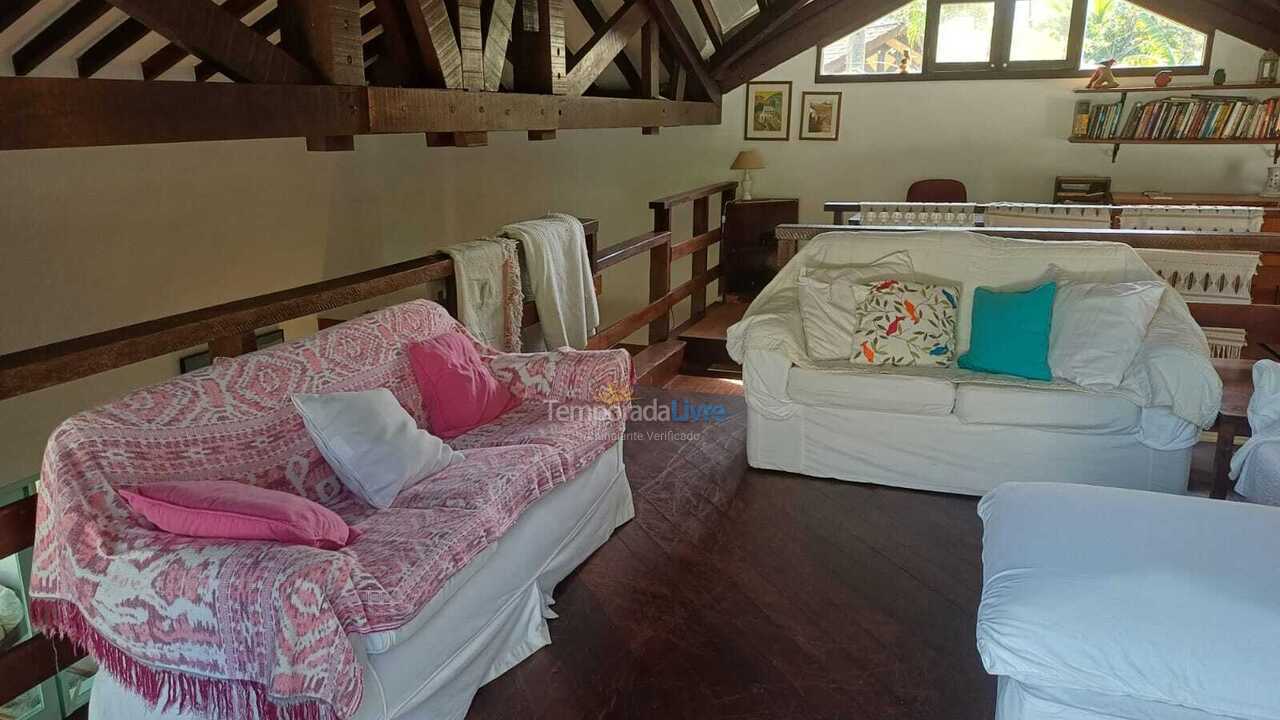 House for vacation rental in São Sebastião (Praia da Baleia)