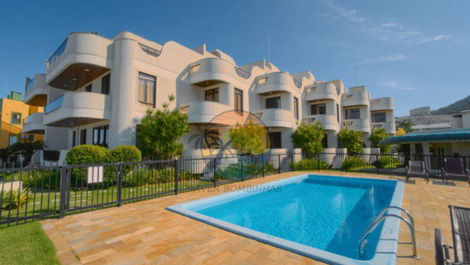 Triplex Beira Mar with swimming pool - Gated community